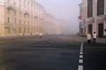 На город пал туман