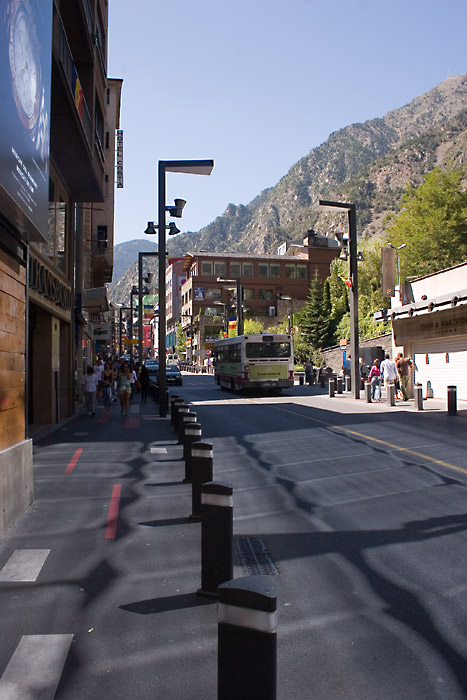 Andorra la Vella. Город - дьюти фри.